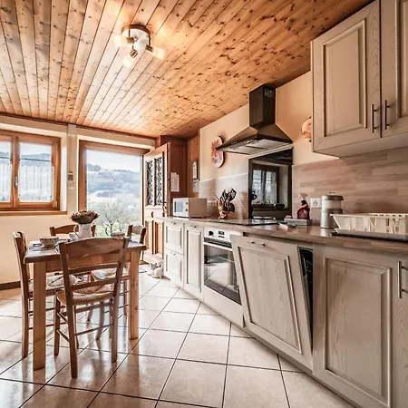La Ferme De La Plaigne Country house Taninges